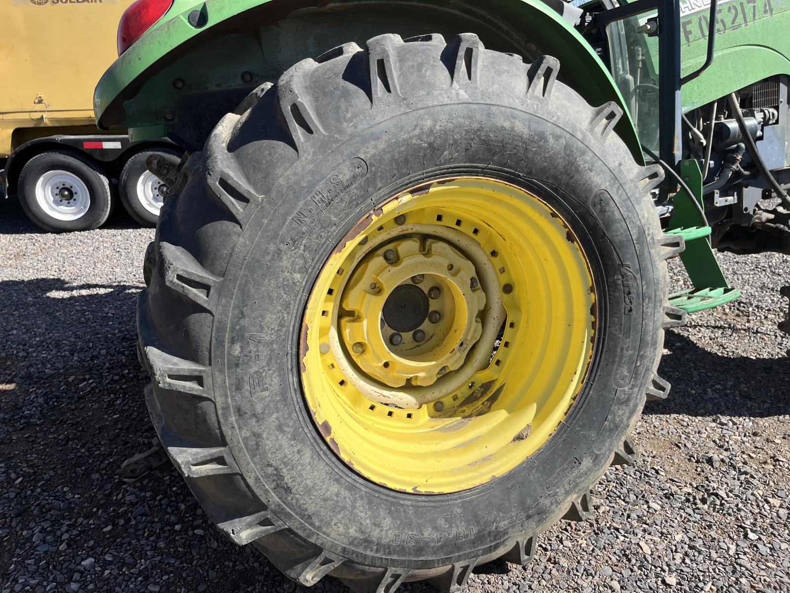 ./imagenes/INVOICE/2019/17964/JOHN DEERE 5525 (13).JPG